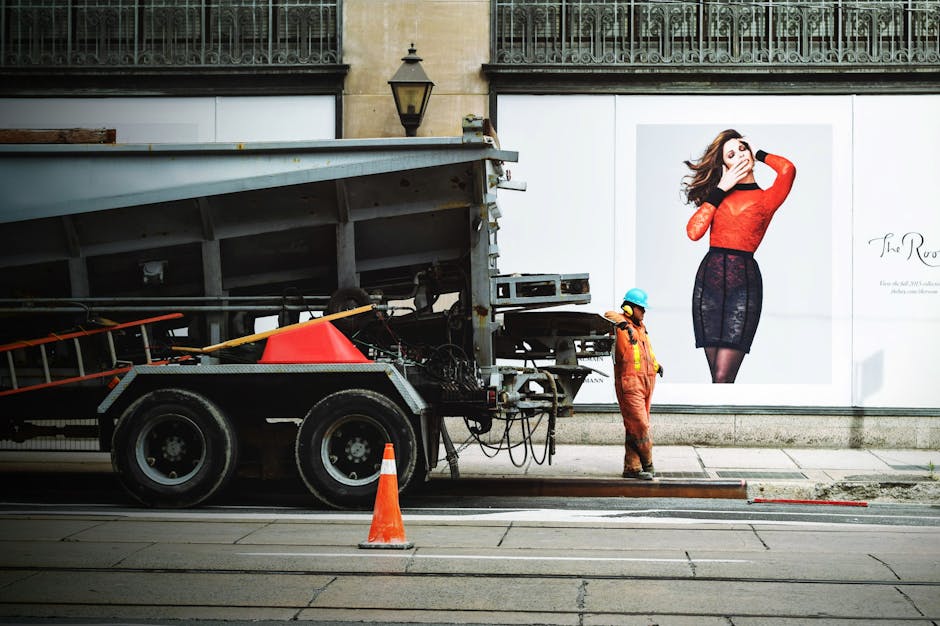Safety Considerations When Installing Large-Scale Bondage Sculptures